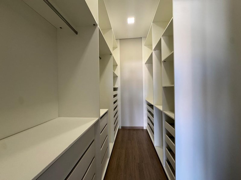 Casa Exclusiva à Venda no Swiss Park – Campinas Rodovia Anhangüera Campinas - 