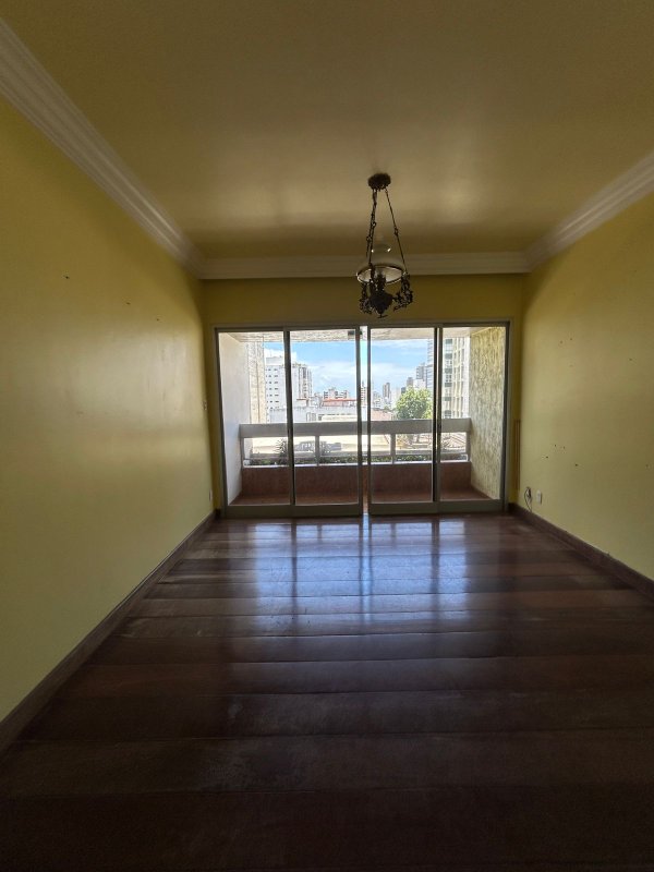 APARTAMENTO NASCENTE 3 QUARTOS SUÍTE VARANDA DEPENDÊNCIA 2 GARAGENS À VENDA NA GRAÇA! Avenida Euclydes da Cunha Salvador - 