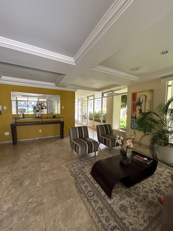 APARTAMENTO NASCENTE 3 QUARTOS SUÍTE VARANDA DEPENDÊNCIA 2 GARAGENS À VENDA NA GRAÇA! Avenida Euclydes da Cunha Salvador - 