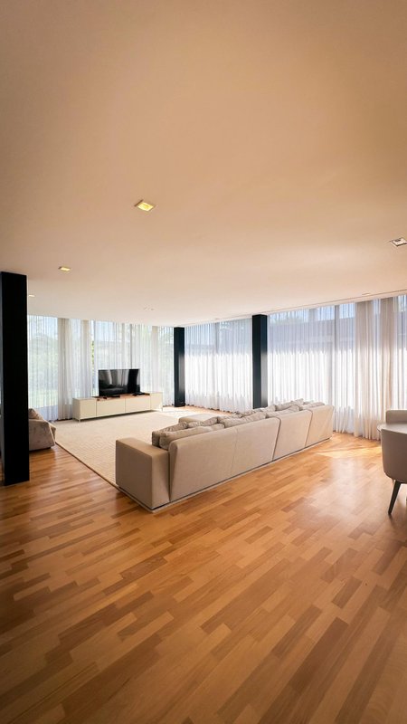 SPORT HOUSE FAZENDA BOA VISTA I PORTO FELIZ Alameda dos Esquilos PORTO FELIZ - 