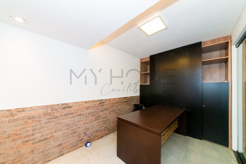 CASA COMERCIAL E RESIDENCIAL NO BAIRRO MERCES! Rua Dom Alberto Gonçalves Curitiba - 