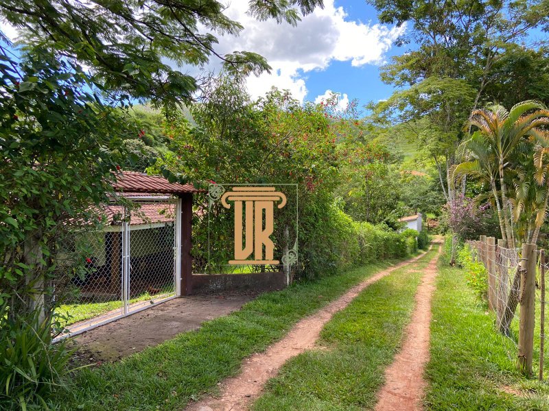 Chácara com 2.500m² em condomínio de Taubaté - SP  Taubaté - 