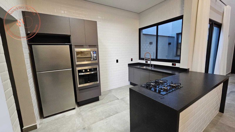 Casa T&eacute;rrea &Agrave; VENDA, 215m - 3 Su&iacute;tes- R$ 2.290.000 - Cond. Chacara Ondina - Sorocaba SP Avenida Maria Hannickel Nascimento Sorocaba - 