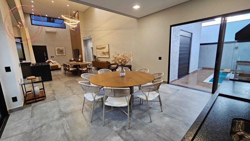 Casa T&eacute;rrea &Agrave; VENDA, 215m - 3 Su&iacute;tes- R$ 2.290.000 - Cond. Chacara Ondina - Sorocaba SP Avenida Maria Hannickel Nascimento Sorocaba - 