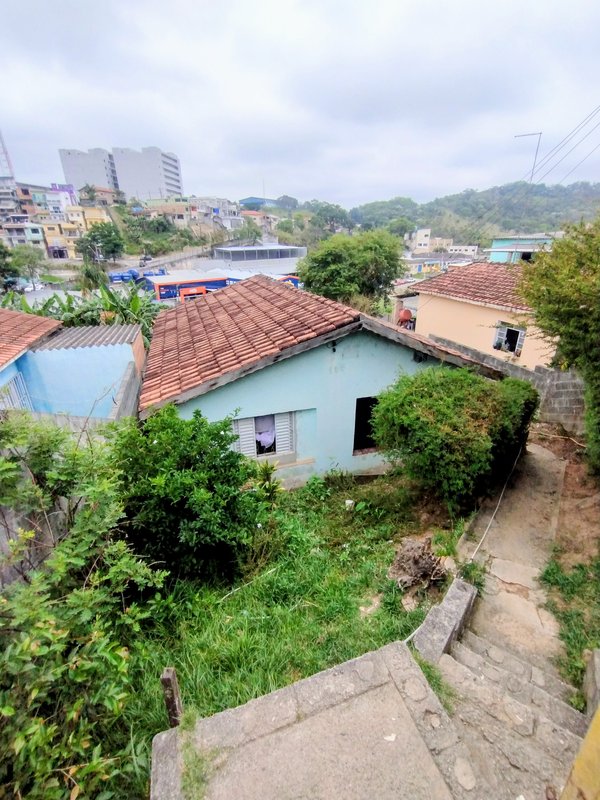 Casa à venda no centro de Igaratá  Igaratá - 