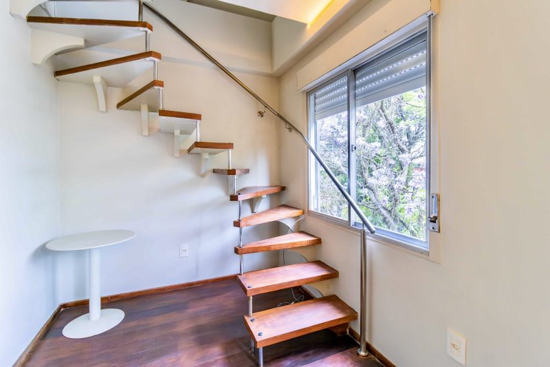 R$ 515.000 - APARTAMENTO DUPLEX - 77M2 - 1 DORM - DEP&Oacute;SITO - 1 VAGA Rua Mata Bacelar Porto Alegre - 