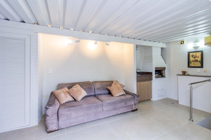 R$ 515.000 - APARTAMENTO DUPLEX - 77M2 - 1 DORM - DEP&Oacute;SITO - 1 VAGA Rua Mata Bacelar Porto Alegre - 