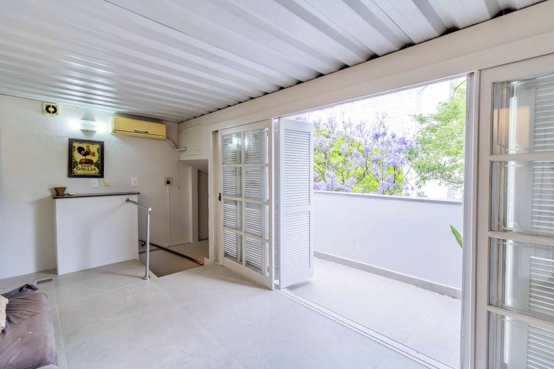 R$ 515.000 - APARTAMENTO DUPLEX - 77M2 - 1 DORM - DEP&Oacute;SITO - 1 VAGA Rua Mata Bacelar Porto Alegre - 