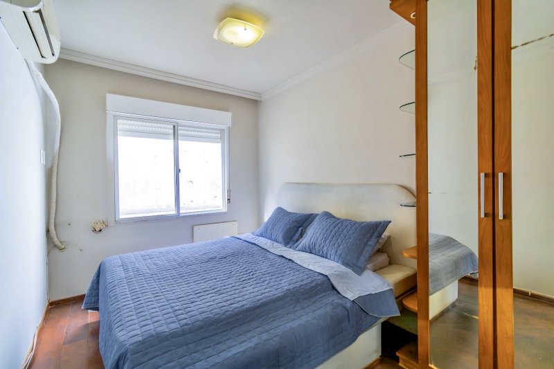 R$ 515.000 - APARTAMENTO DUPLEX - 77M2 - 1 DORM - DEP&Oacute;SITO - 1 VAGA Rua Mata Bacelar Porto Alegre - 