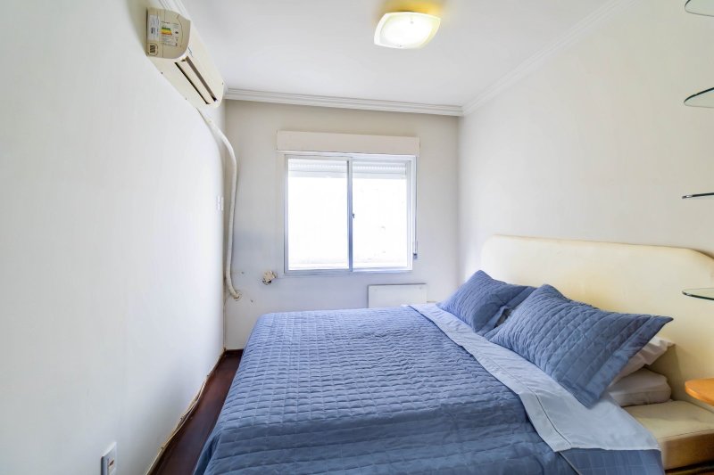 R$ 515.000 - APARTAMENTO DUPLEX - 77M2 - 1 DORM - DEP&Oacute;SITO - 1 VAGA Rua Mata Bacelar Porto Alegre - 