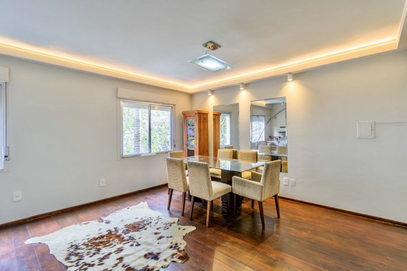 R$ 515.000 - APARTAMENTO DUPLEX - 77M2 - 1 DORM - DEP&Oacute;SITO - 1 VAGA Rua Mata Bacelar Porto Alegre - 