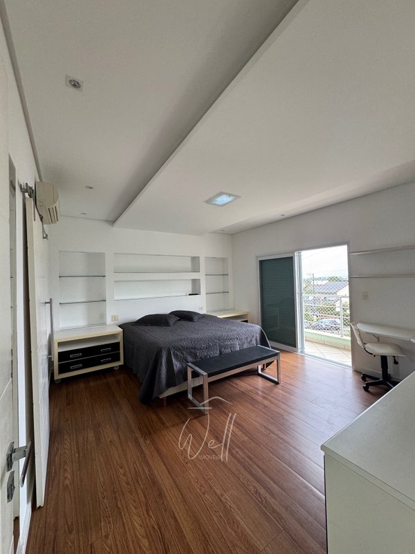 Casa no Condomínio Swiss Park em SBC  - 423m2 -  04 Suítes - 04 vagas Avenida Omar Daibert São Bernardo do Campo - 