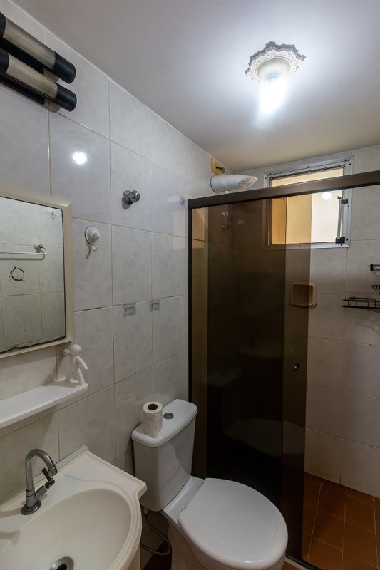 ALUGA-SE APARTAMENTO 63M2 - 2 Dormitórios com 1 Vaga Rua das Grumixamas São Paulo - 