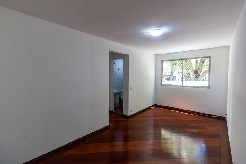 ALUGA-SE APARTAMENTO 63M2 - 2 Dormitórios com 1 Vaga Rua das Grumixamas São Paulo - 