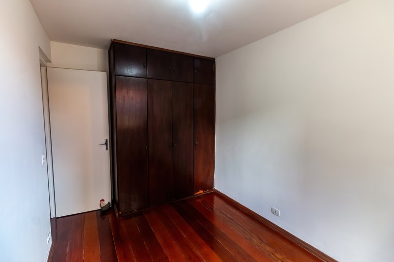 ALUGA-SE APARTAMENTO 63M2 - 2 Dormitórios com 1 Vaga Rua das Grumixamas São Paulo - 