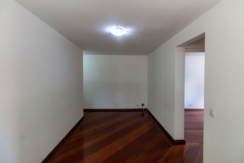 ALUGA-SE APARTAMENTO 63M2 - 2 Dormitórios com 1 Vaga Rua das Grumixamas São Paulo - 