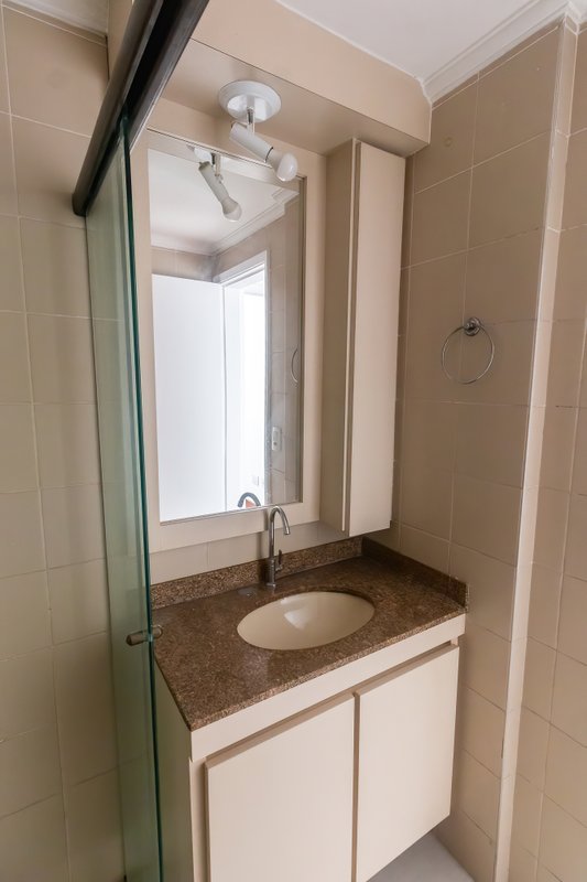 ALUGA-SE APARTAMENTO COM VISTA PANORÂMICA NA VILA MARIANA Rua Paula Ney São Paulo - 