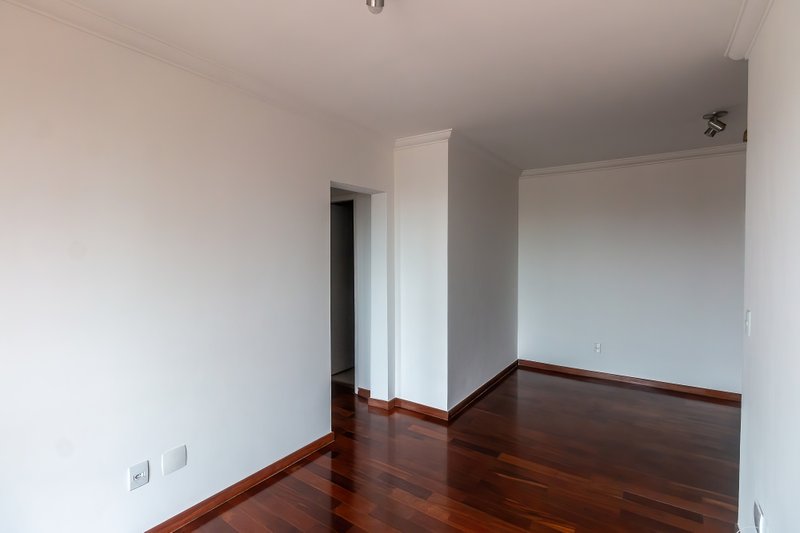 ALUGA-SE APARTAMENTO COM VISTA PANORÂMICA NA VILA MARIANA Rua Paula Ney São Paulo - 
