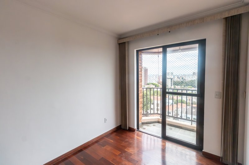 ALUGA-SE APARTAMENTO COM VISTA PANORÂMICA NA VILA MARIANA Rua Paula Ney São Paulo - 
