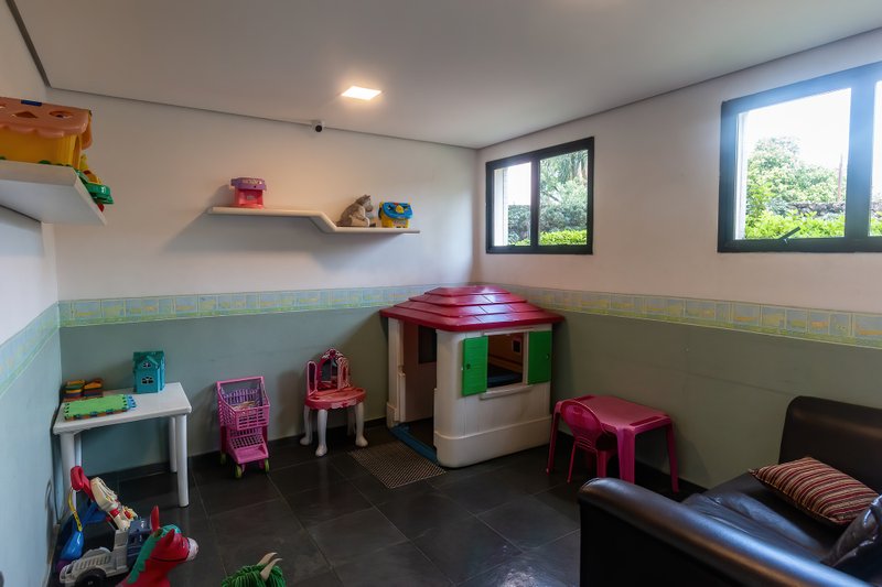 ALUGA-SE APARTAMENTO COM VISTA PANORÂMICA NA VILA MARIANA Rua Paula Ney São Paulo - 