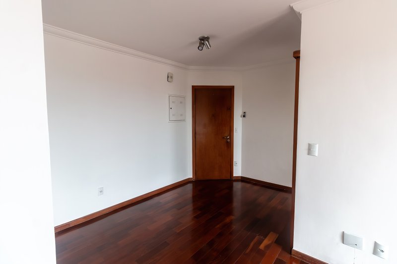 ALUGA-SE APARTAMENTO COM VISTA PANORÂMICA NA VILA MARIANA Rua Paula Ney São Paulo - 