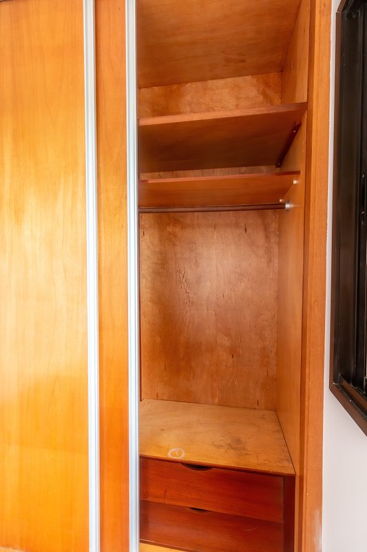 ALUGA-SE APARTAMENTO COM VISTA PANORÂMICA NA VILA MARIANA Rua Paula Ney São Paulo - 