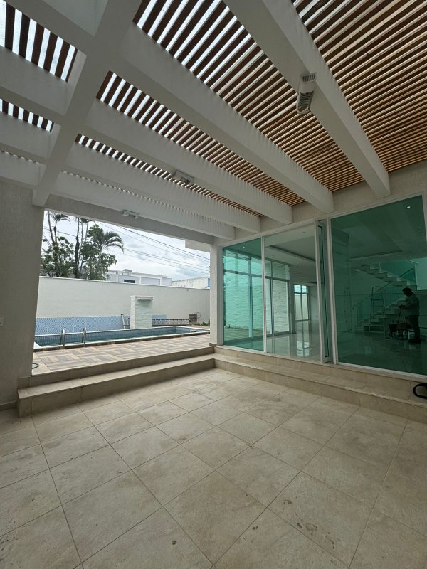 Casa de Alto Padrão – Indaiá, Caraguatatuba  Caraguatatuba - 