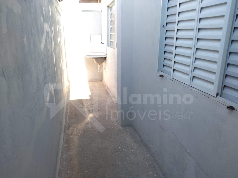 Geisel – Três Imóveis C/ 01 e 02 Dorms  Bauru - 