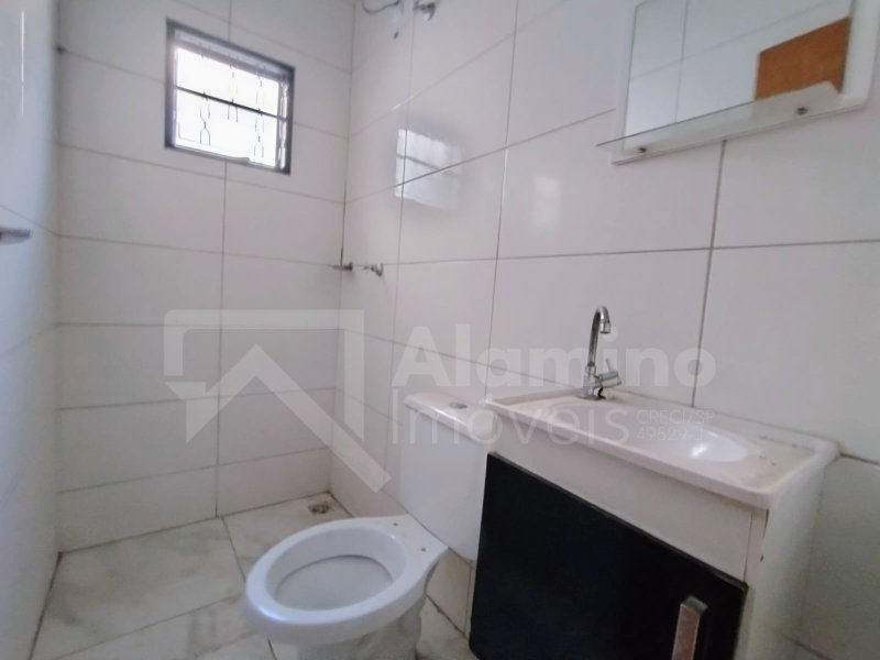 Geisel – Três Imóveis C/ 01 e 02 Dorms  Bauru - 