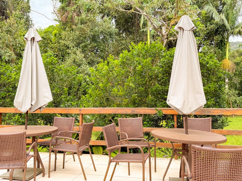 Casa aconchegante em Condomínio na Praia de Juquehy - À VENDA  São Sebastião - 