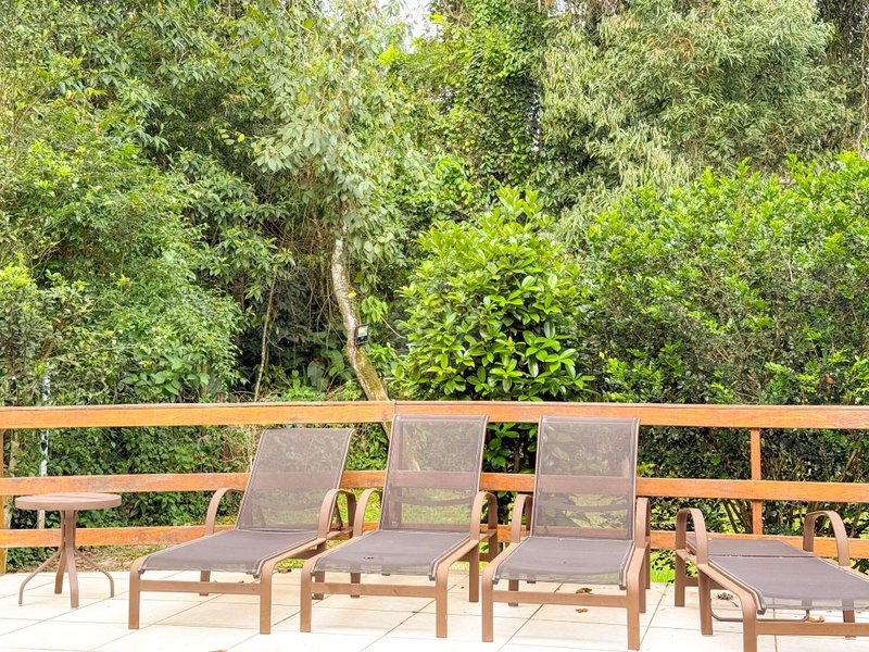 Casa aconchegante em Condomínio na Praia de Juquehy - À VENDA  São Sebastião - 