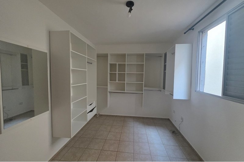 Apartamento &agrave; venda, 64, 2 Dorm. - R$ 190.000 - Residencial Stefane - Centro  Sorocaba/SP Avenida Doutor Afonso Vergueiro Sorocaba - 