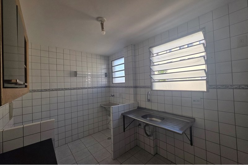 Apartamento &agrave; venda, 64, 2 Dorm. - R$ 190.000 - Residencial Stefane - Centro  Sorocaba/SP Avenida Doutor Afonso Vergueiro Sorocaba - 