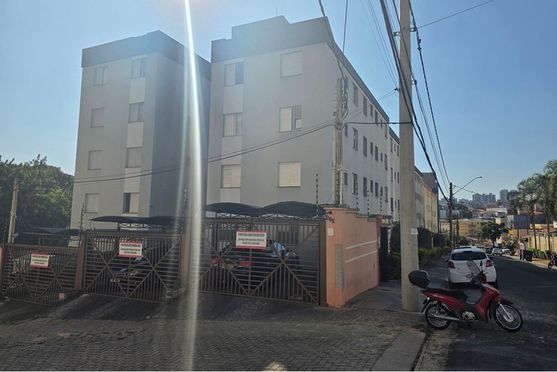 Apartamento &agrave; venda, 64, 2 Dorm. - R$ 190.000 - Residencial Stefane - Centro  Sorocaba/SP Avenida Doutor Afonso Vergueiro Sorocaba - 