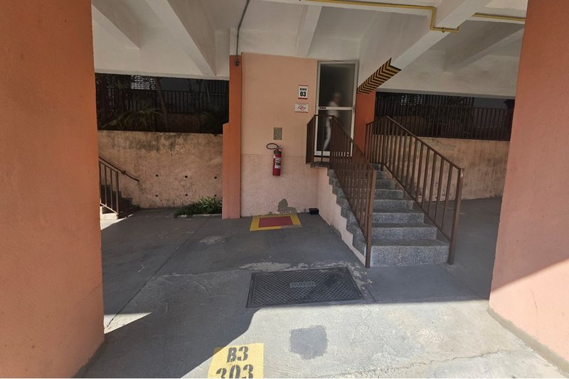 Apartamento &agrave; venda, 64, 2 Dorm. - R$ 190.000 - Residencial Stefane - Centro  Sorocaba/SP Avenida Doutor Afonso Vergueiro Sorocaba - 