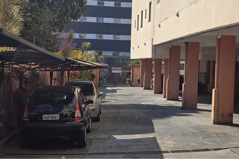 Apartamento &agrave; venda, 64, 2 Dorm. - R$ 190.000 - Residencial Stefane - Centro  Sorocaba/SP Avenida Doutor Afonso Vergueiro Sorocaba - 