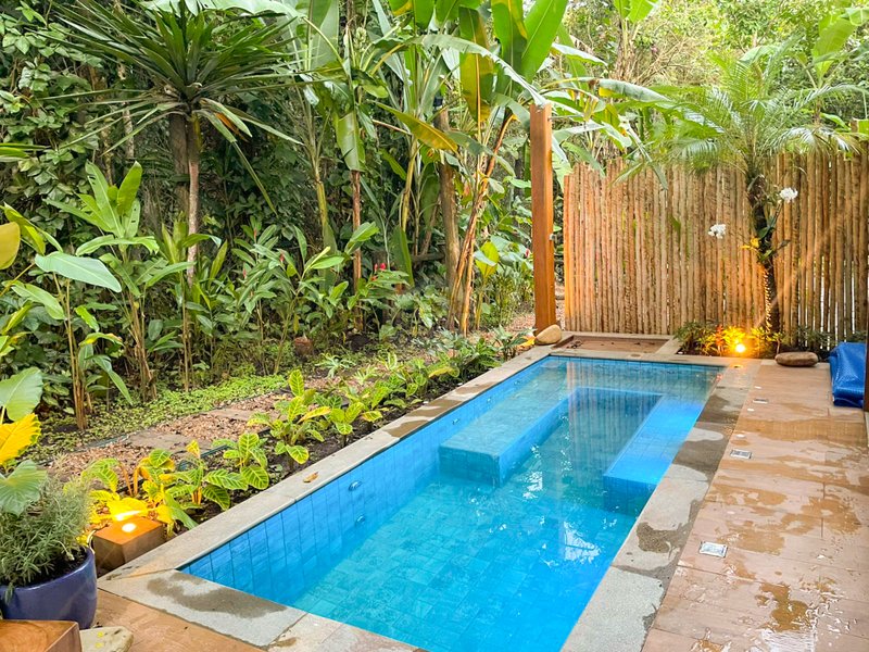 Casa no Condomínio com Piscina Privativa e Natureza - VENDA  São Sebastião - 