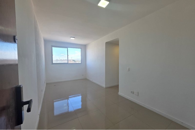 Apartamento &agrave; Venda, 70m -  3 Dorm. 1 Suite - R$ 280.000 -  Resid. Esplanada - Votorantim Avenida Gisele Constantino Votorantim - 