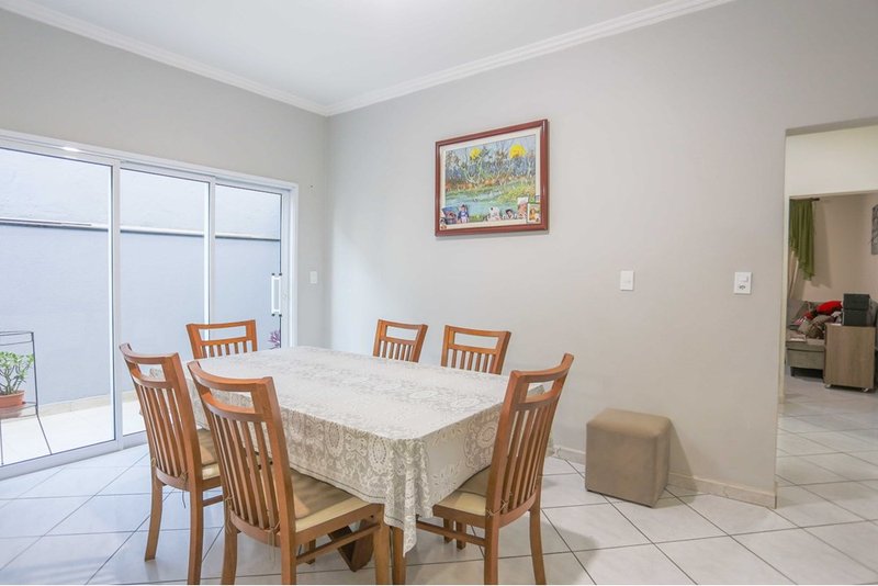 Casa &agrave; venda, 204m - 3 Dormit&oacute;rios. Sendo 1 Suite - R$ 445.000 - Jd. Napoli - Sorocaba SP Rua Laercio Rocha Sorocaba - 