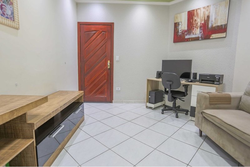 Casa &agrave; venda, 204m - 3 Dormit&oacute;rios. Sendo 1 Suite - R$ 445.000 - Jd. Napoli - Sorocaba SP Rua Laercio Rocha Sorocaba - 