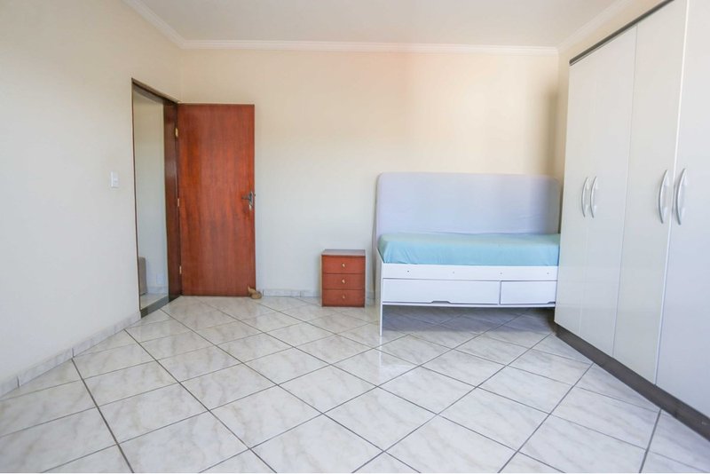 Casa &agrave; venda, 204m - 3 Dormit&oacute;rios. Sendo 1 Suite - R$ 445.000 - Jd. Napoli - Sorocaba SP Rua Laercio Rocha Sorocaba - 