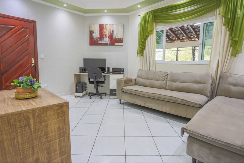 Casa &agrave; venda, 204m - 3 Dormit&oacute;rios. Sendo 1 Suite - R$ 445.000 - Jd. Napoli - Sorocaba SP Rua Laercio Rocha Sorocaba - 