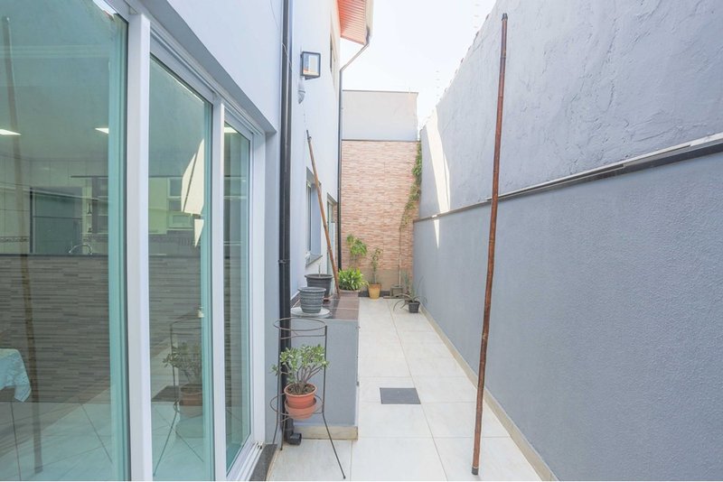 Casa &agrave; venda, 204m - 3 Dormit&oacute;rios. Sendo 1 Suite - R$ 445.000 - Jd. Napoli - Sorocaba SP Rua Laercio Rocha Sorocaba - 