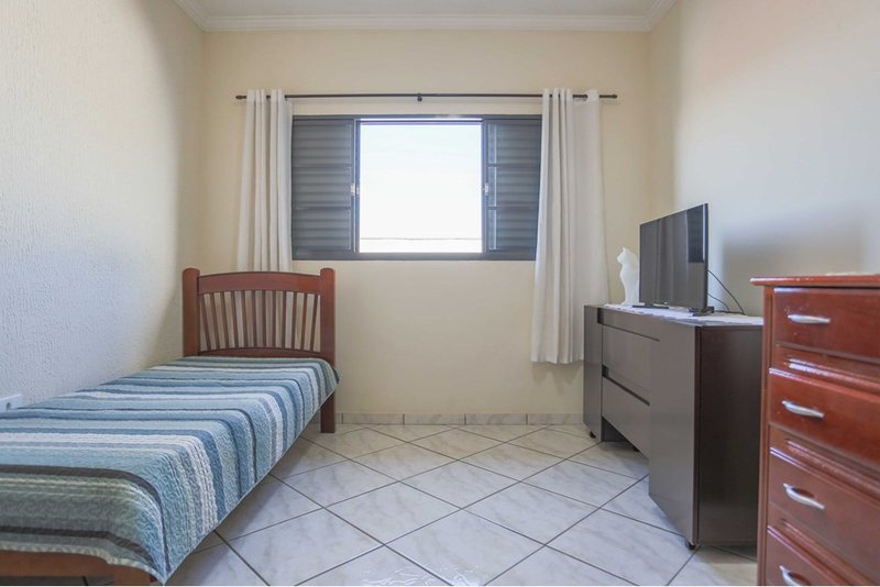 Casa &agrave; venda, 204m - 3 Dormit&oacute;rios. Sendo 1 Suite - R$ 445.000 - Jd. Napoli - Sorocaba SP Rua Laercio Rocha Sorocaba - 