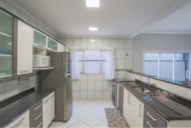 Casa &agrave; venda, 204m - 3 Dormit&oacute;rios. Sendo 1 Suite - R$ 445.000 - Jd. Napoli - Sorocaba SP Rua Laercio Rocha Sorocaba - 
