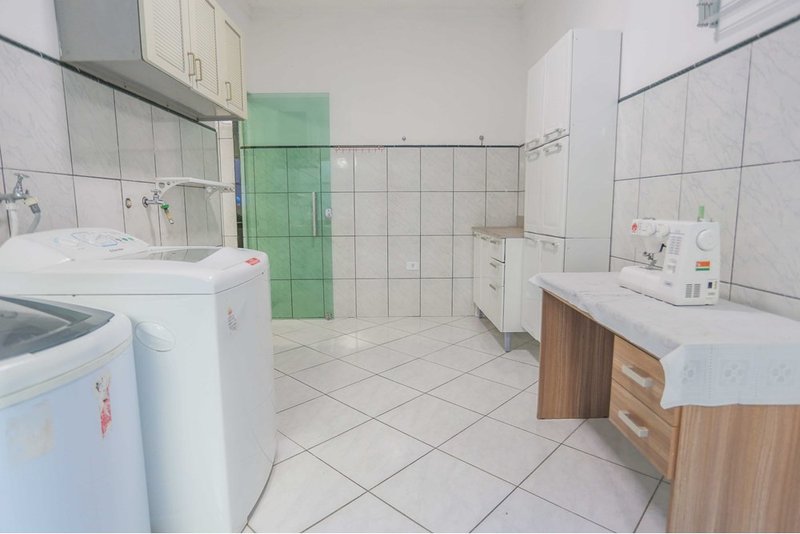 Casa &agrave; venda, 204m - 3 Dormit&oacute;rios. Sendo 1 Suite - R$ 445.000 - Jd. Napoli - Sorocaba SP Rua Laercio Rocha Sorocaba - 