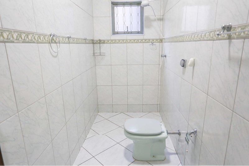 Casa &agrave; venda, 204m - 3 Dormit&oacute;rios. Sendo 1 Suite - R$ 445.000 - Jd. Napoli - Sorocaba SP Rua Laercio Rocha Sorocaba - 