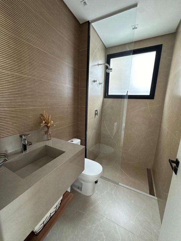 Casa com 3 Suítes no Condomínio Verana  São José dos Campos - 