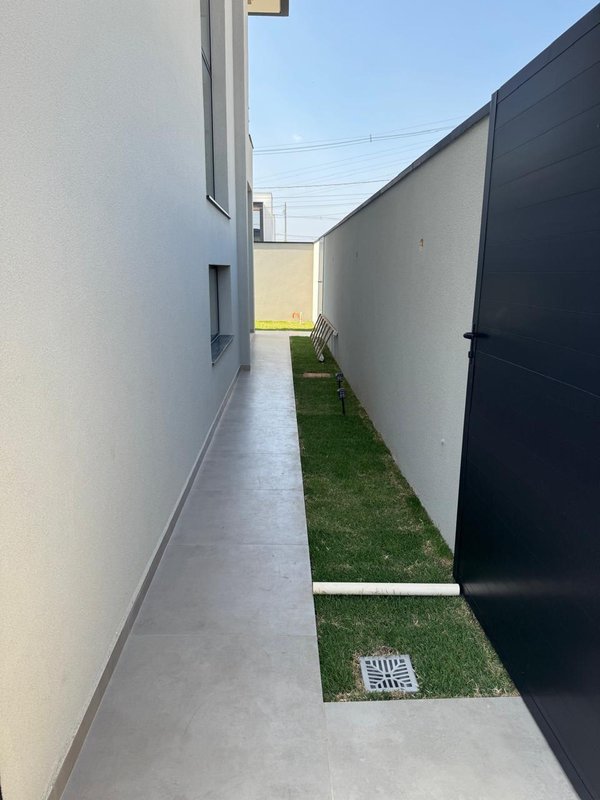 Casa com 3 Suítes no Condomínio Rudá  São José dos Campos - 