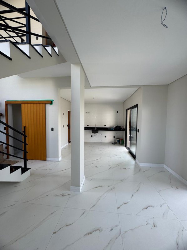 Casa com 3 Suítes no Condomínio Rudá  São José dos Campos - 